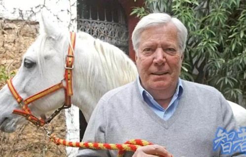 爱马仕 继承人被“男管家”掏空：一场持续25年的“杀熟”骗局