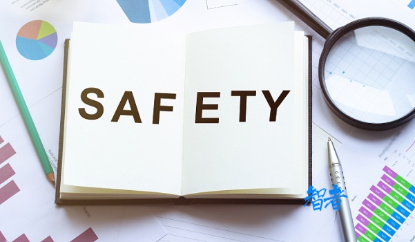 安全_副本.jpg