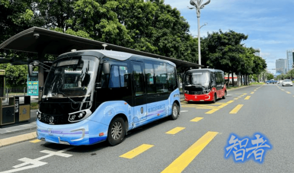 无人驾驶公交_副本.png 无人驾驶公交_副本.png